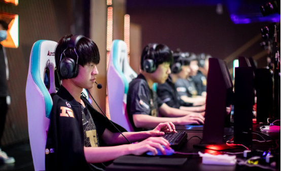 既没能争取 既没能争取