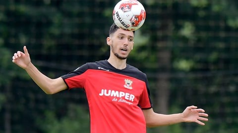 后赛表现失 后赛表现失