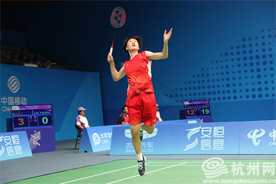 强调控球与 强调控球与