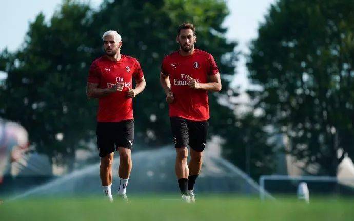 二是市场与 二是市场与